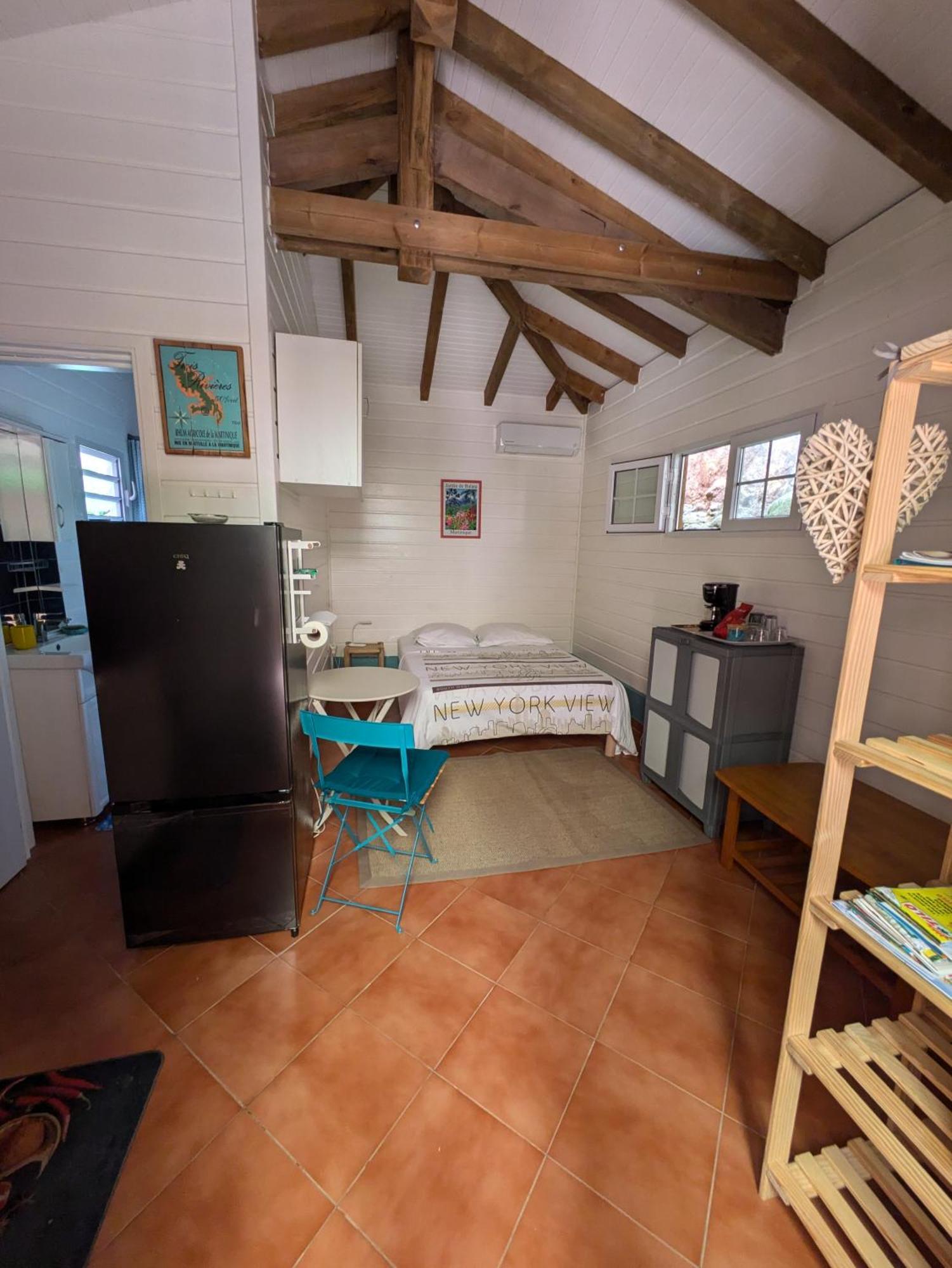 Le Marin - Bungalow Classe 3 Etoiles Tb Equipe & Confortable - Escapade En Couple - Paisible & En Toute Discretion - Wi-Fi - Climatisation - Calme & Serenite - Plages Du Sud, Centre De Carenage & Marina Du Marin Proche En Voiture - Acheminement Sur D Экстерьер фото