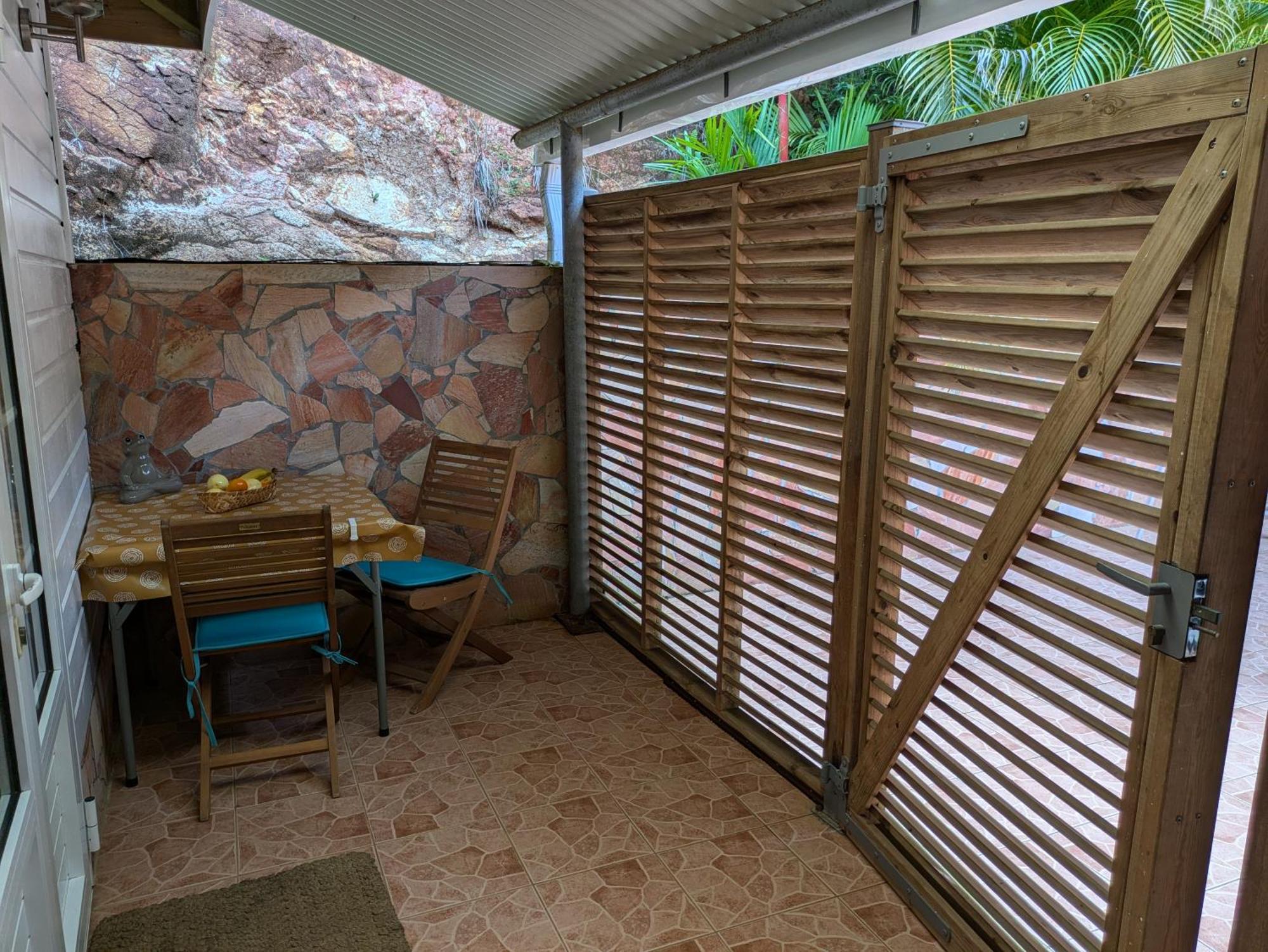 Le Marin - Bungalow Classe 3 Etoiles Tb Equipe & Confortable - Escapade En Couple - Paisible & En Toute Discretion - Wi-Fi - Climatisation - Calme & Serenite - Plages Du Sud, Centre De Carenage & Marina Du Marin Proche En Voiture - Acheminement Sur D Экстерьер фото
